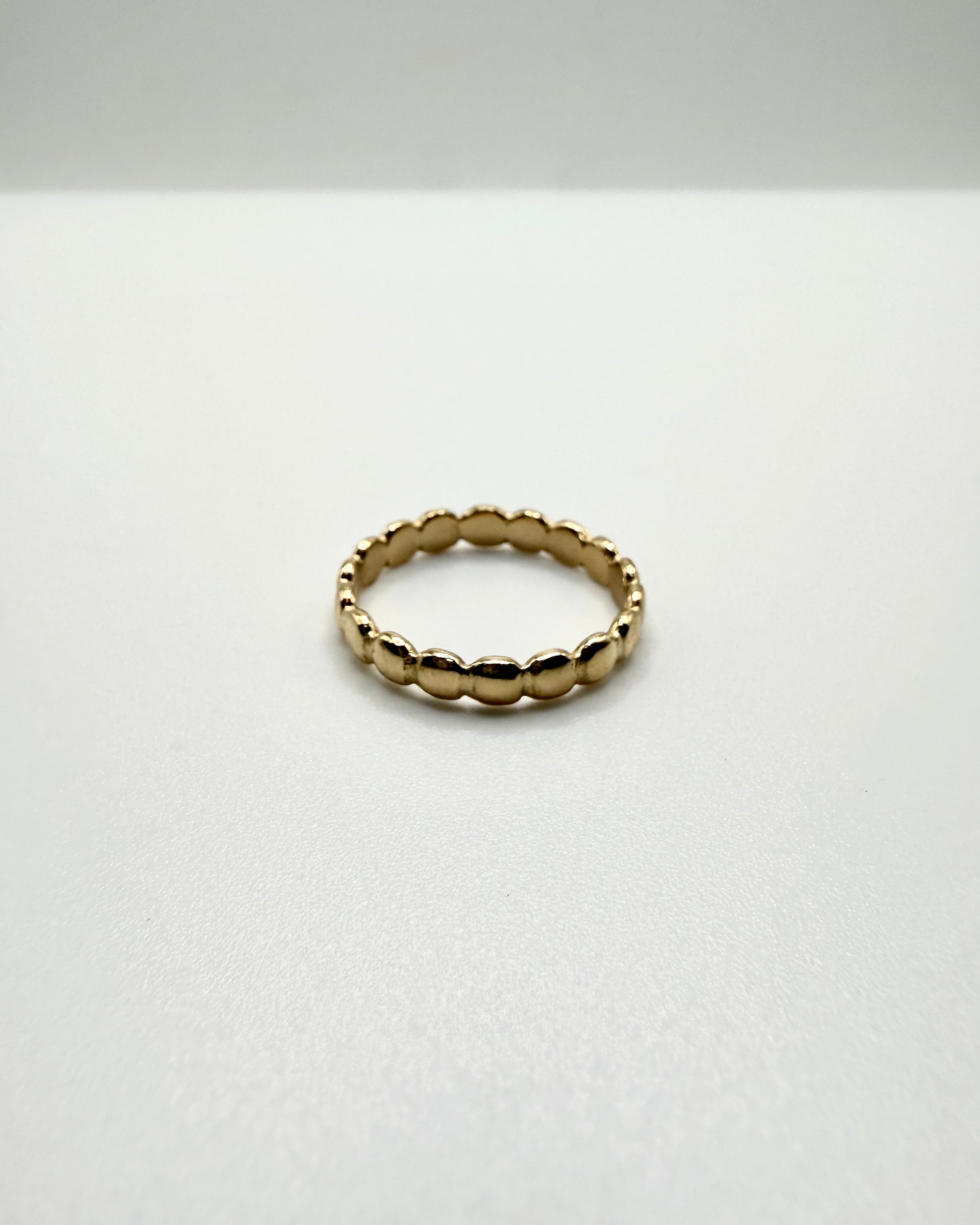 The Dot Ring (Gold)