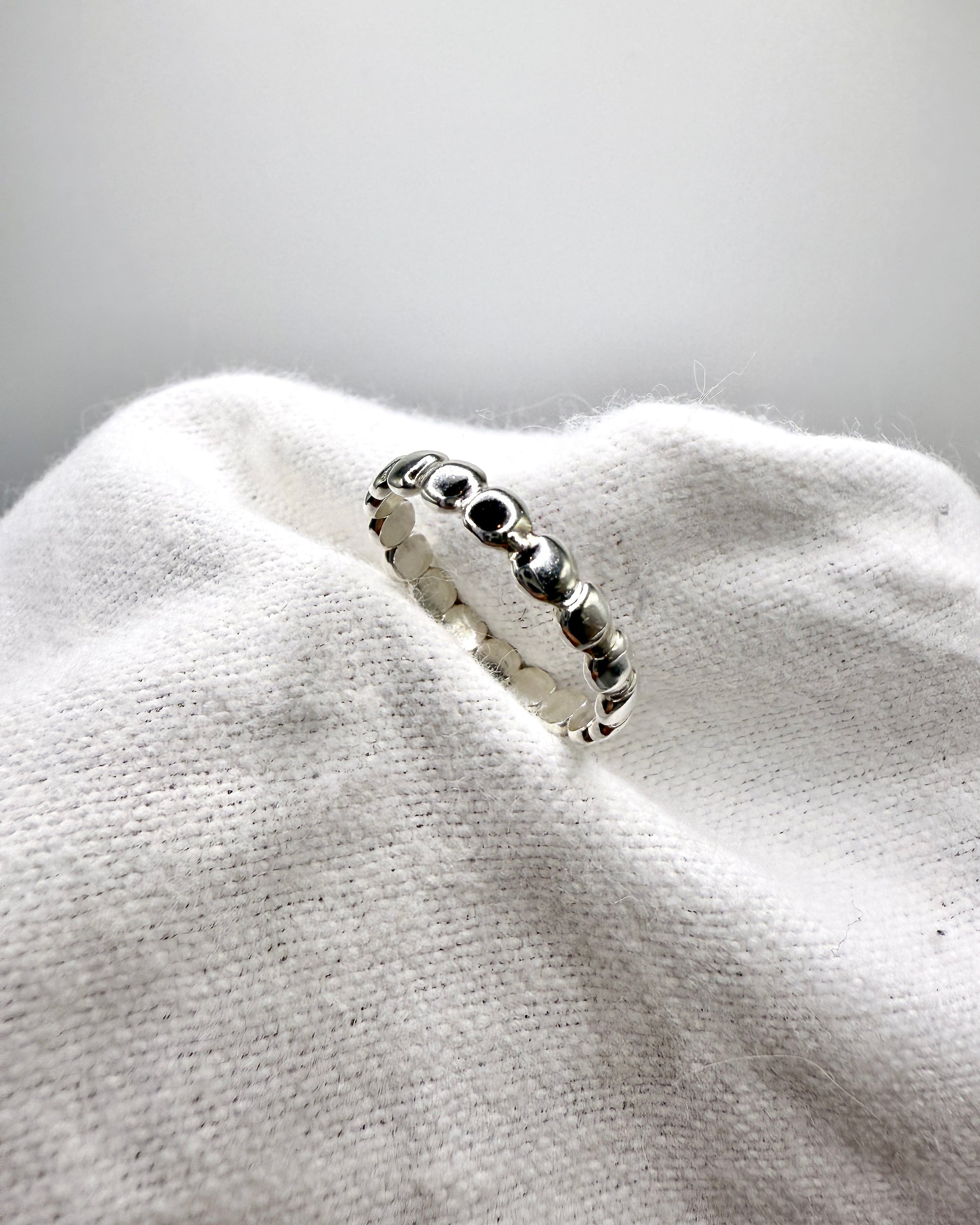 The Dot Ring (Sterling Silver)