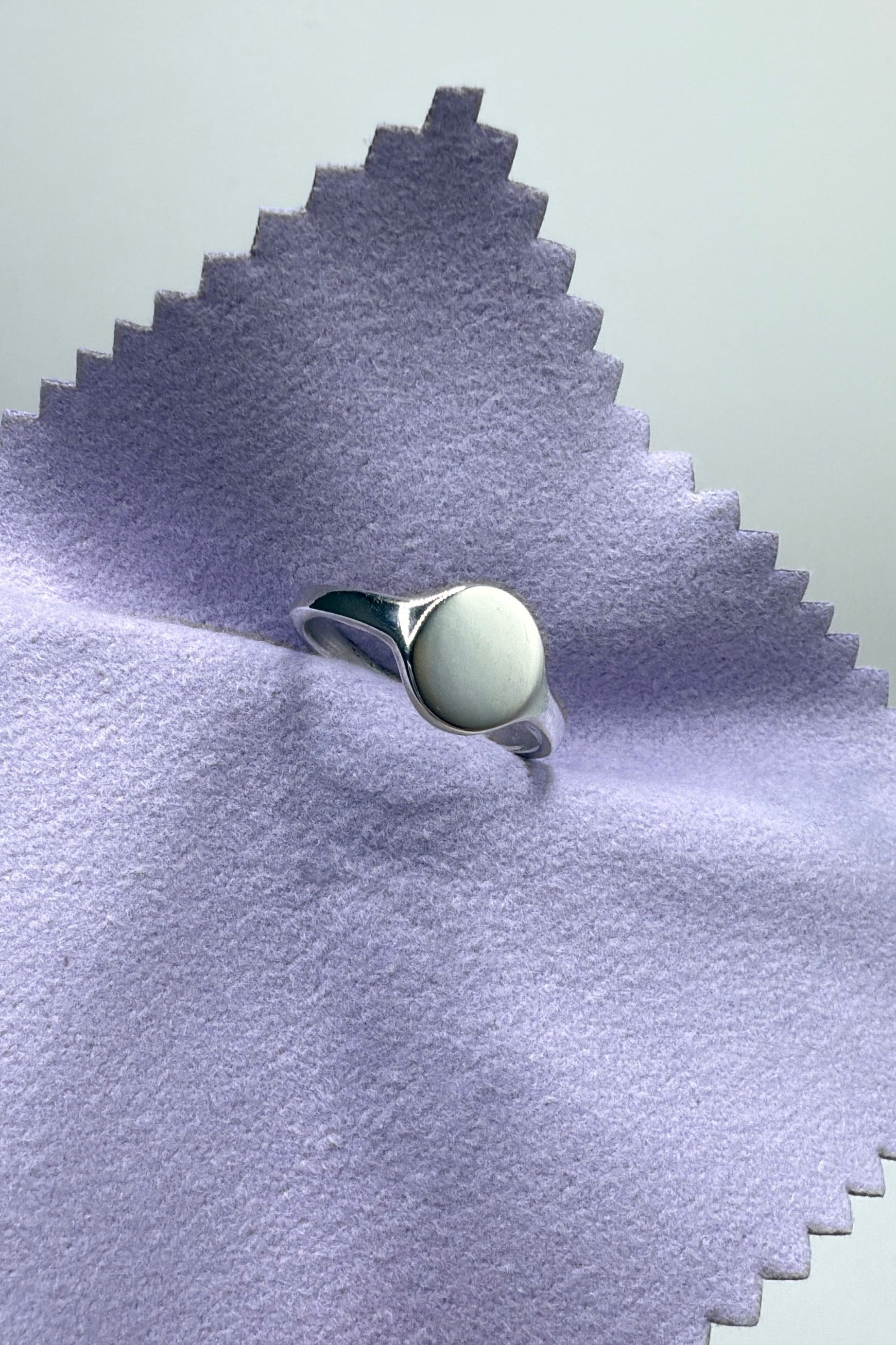 The Petite Signet (Sterling Silver)