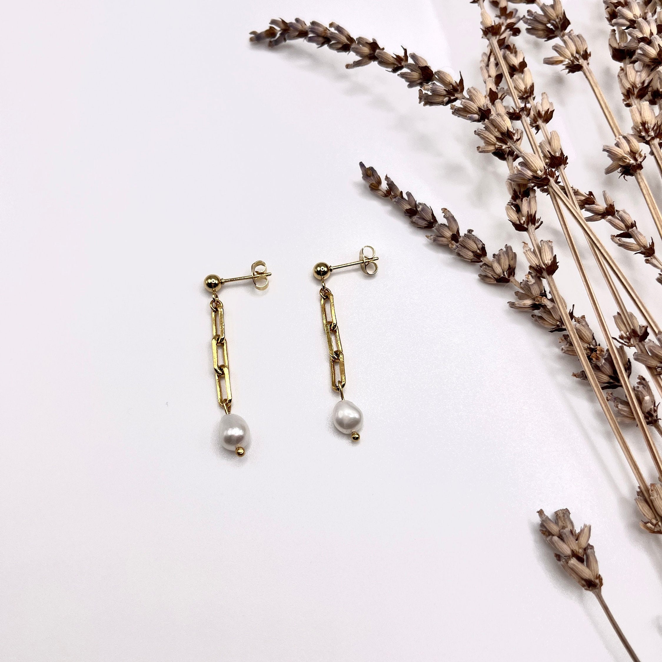 Pearl Paperclip Chain Earrings