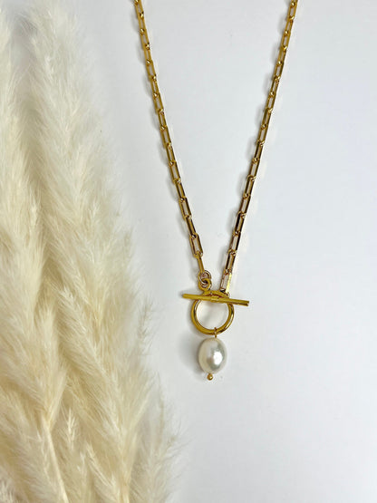 Pearl Charm Necklace (Toggle Clasp)